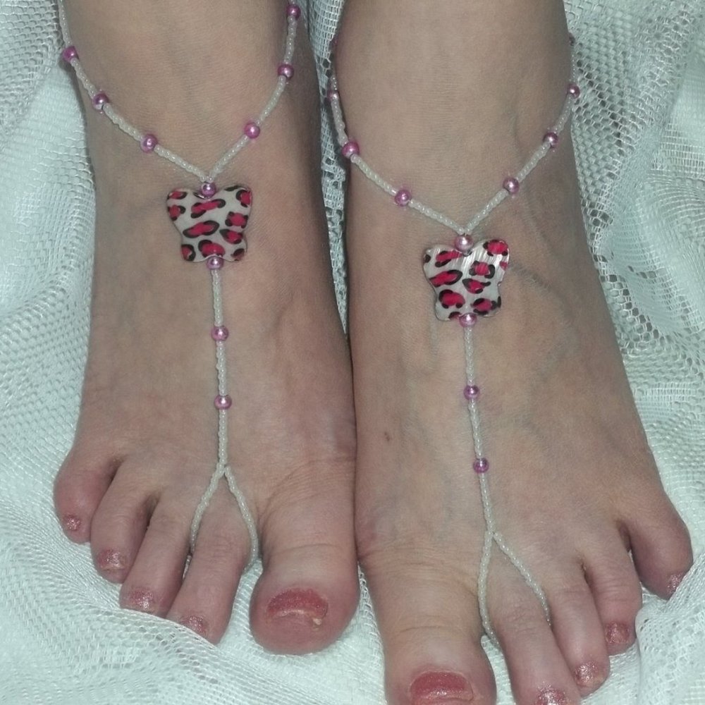 Butterfly Shell Bead Barefoot Sandals  Size 6-9